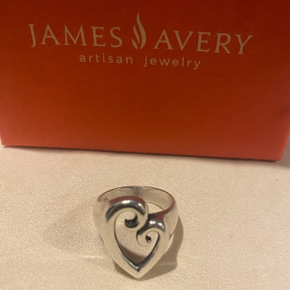 James Avery Mother’s Love Ring